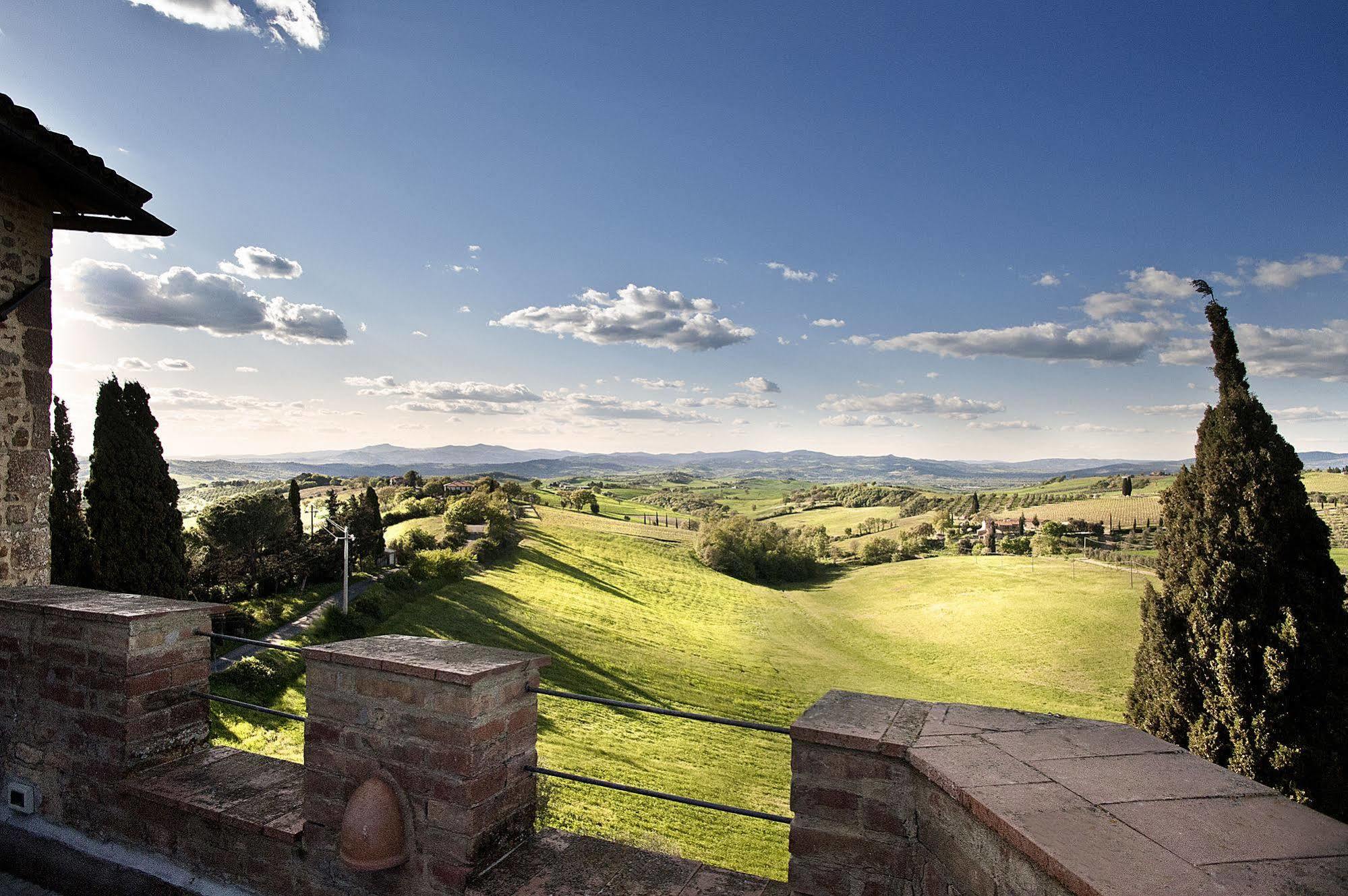 Castel Porrona Relais & Spa Hotel Exterior photo